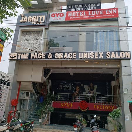 Hotel Love Inn Lucknow Dış mekan fotoğraf